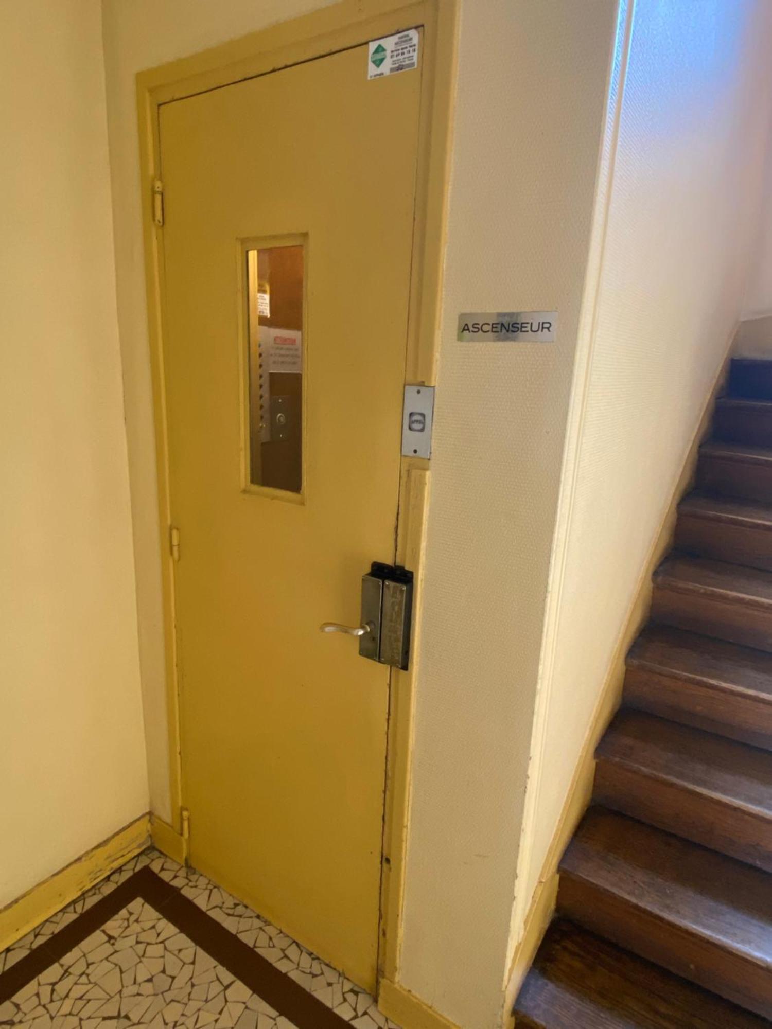 Appartement 2 Chambres แวร์ซาย ภายนอก รูปภาพ